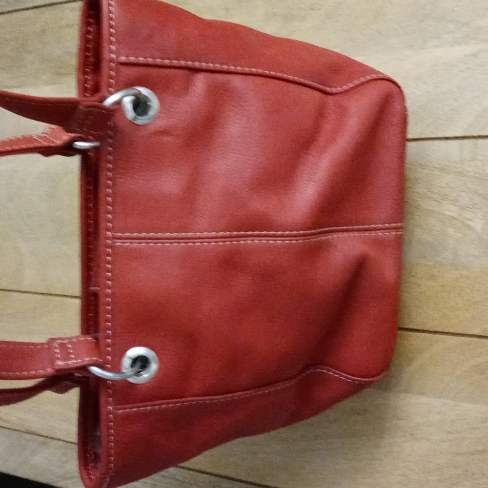 Fossil Leather Purse - Picture 6 of 10